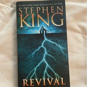 Revival : A Novel by Stephen King (2017, US-Tall Rack Paperback)